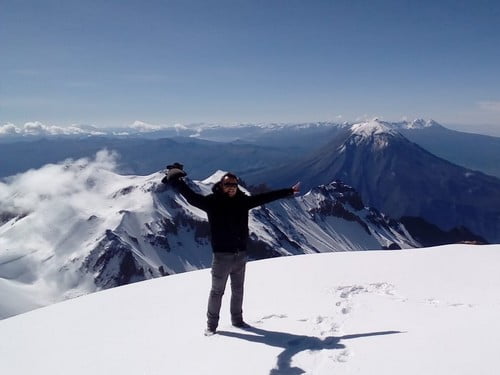 Sommet du Volcan Chachani à plus de 6000 mètres