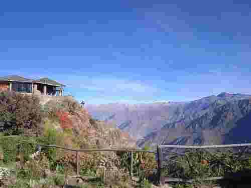 hotel la granja au bord du canyon de colca